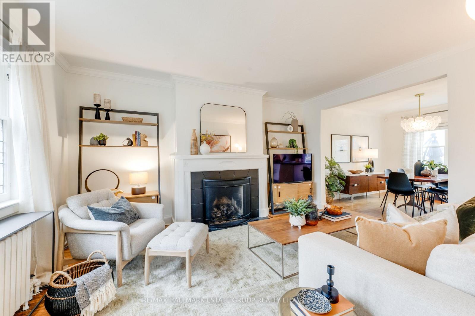 242 O'connor Drive, Toronto, Ontario  M4J 2T4 - Photo 3 - E12978338