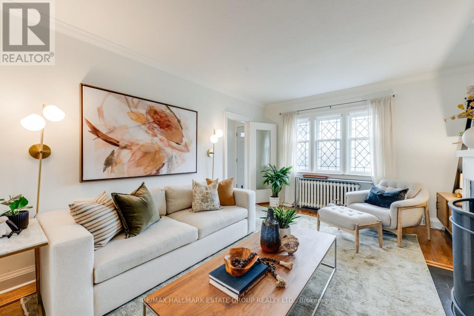 242 O'connor Drive, Toronto, Ontario  M4J 2T4 - Photo 5 - E12978338