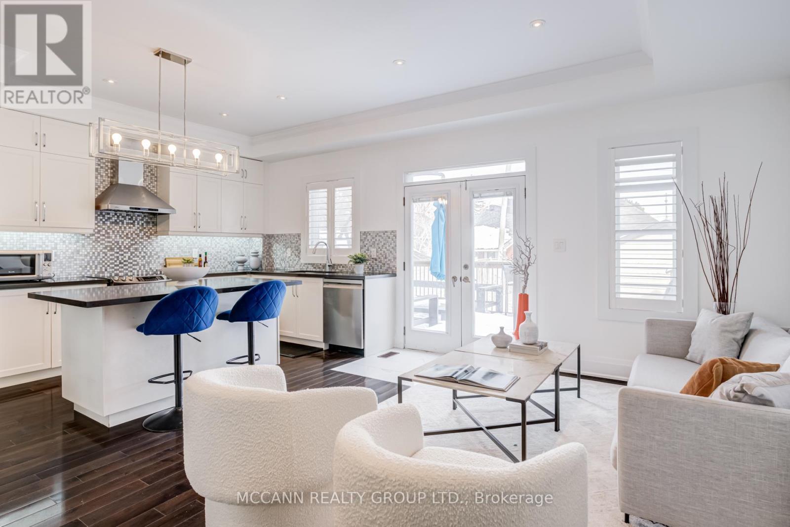 1155 Greenwood Avenue, Toronto, Ontario  M4J 4E7 - Photo 25 - E12978354