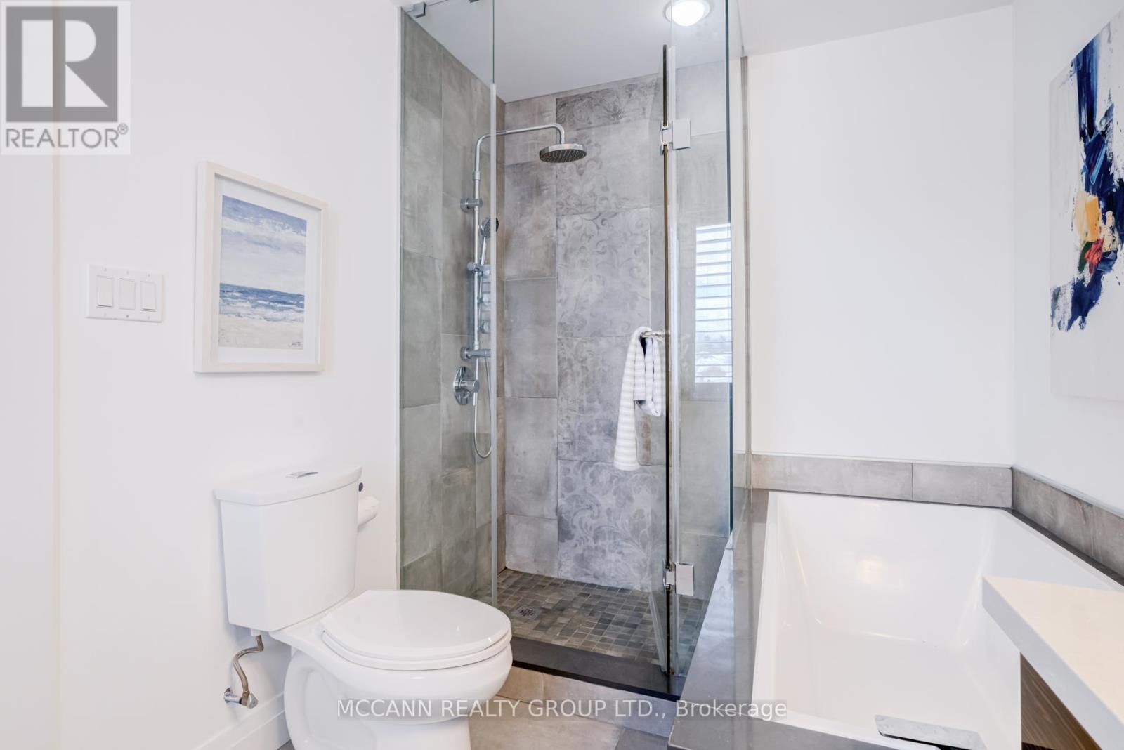 1155 Greenwood Avenue, Toronto, Ontario  M4J 4E7 - Photo 36 - E12978354