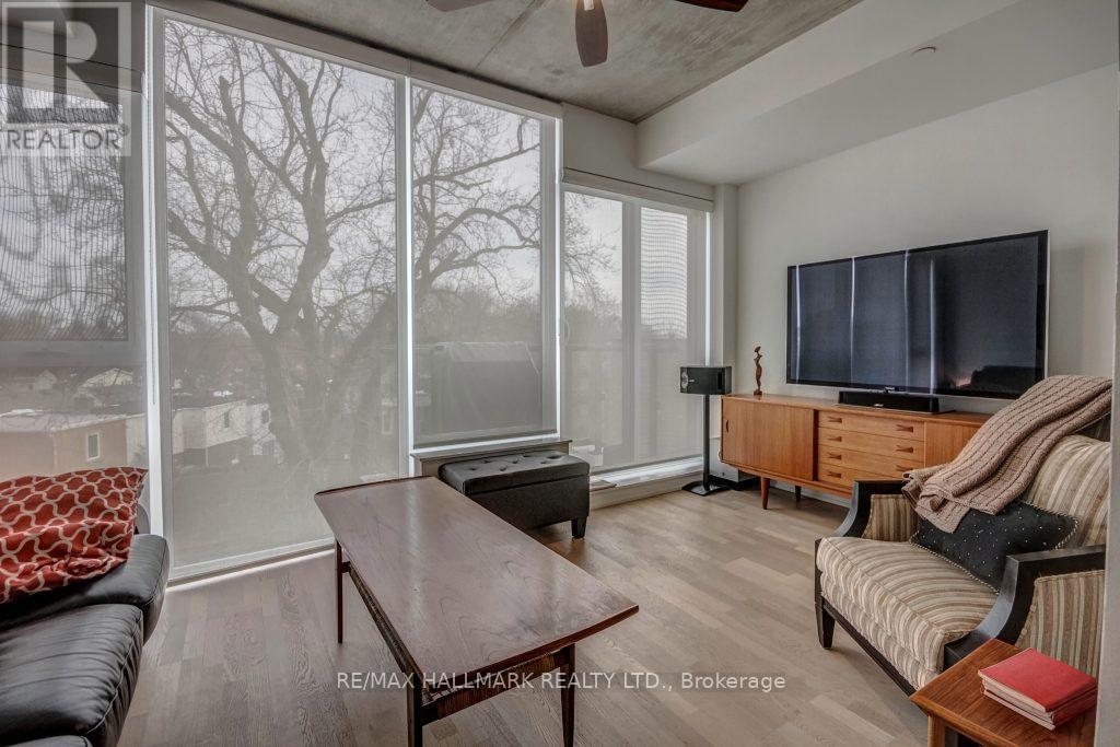 305 - 60 Haslett Avenue, Toronto, Ontario  M4L 3R2 - Photo 14 - E12978390