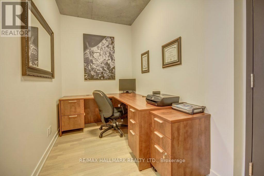 305 - 60 Haslett Avenue, Toronto, Ontario  M4L 3R2 - Photo 4 - E12978390