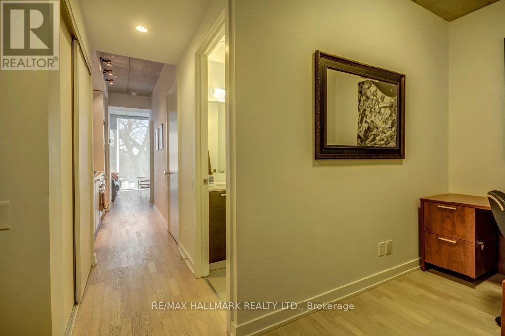 305 - 60 Haslett Avenue, Toronto, Ontario  M4L 3R2 - Photo 6 - E12978390