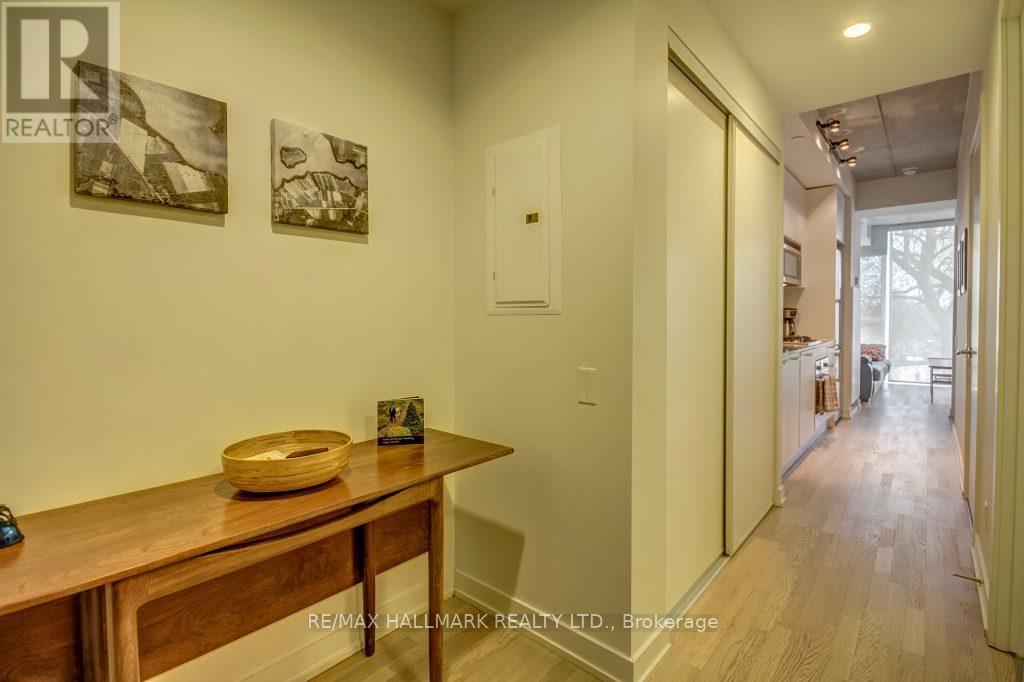 305 - 60 Haslett Avenue, Toronto, Ontario  M4L 3R2 - Photo 7 - E12978390