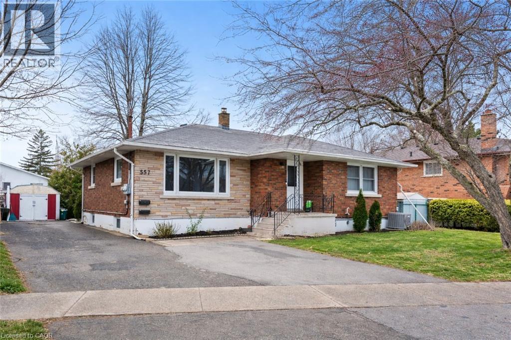 557 Lake Street, St. Catharines, Ontario  L2N 4J1 - Photo 2 - 40792922