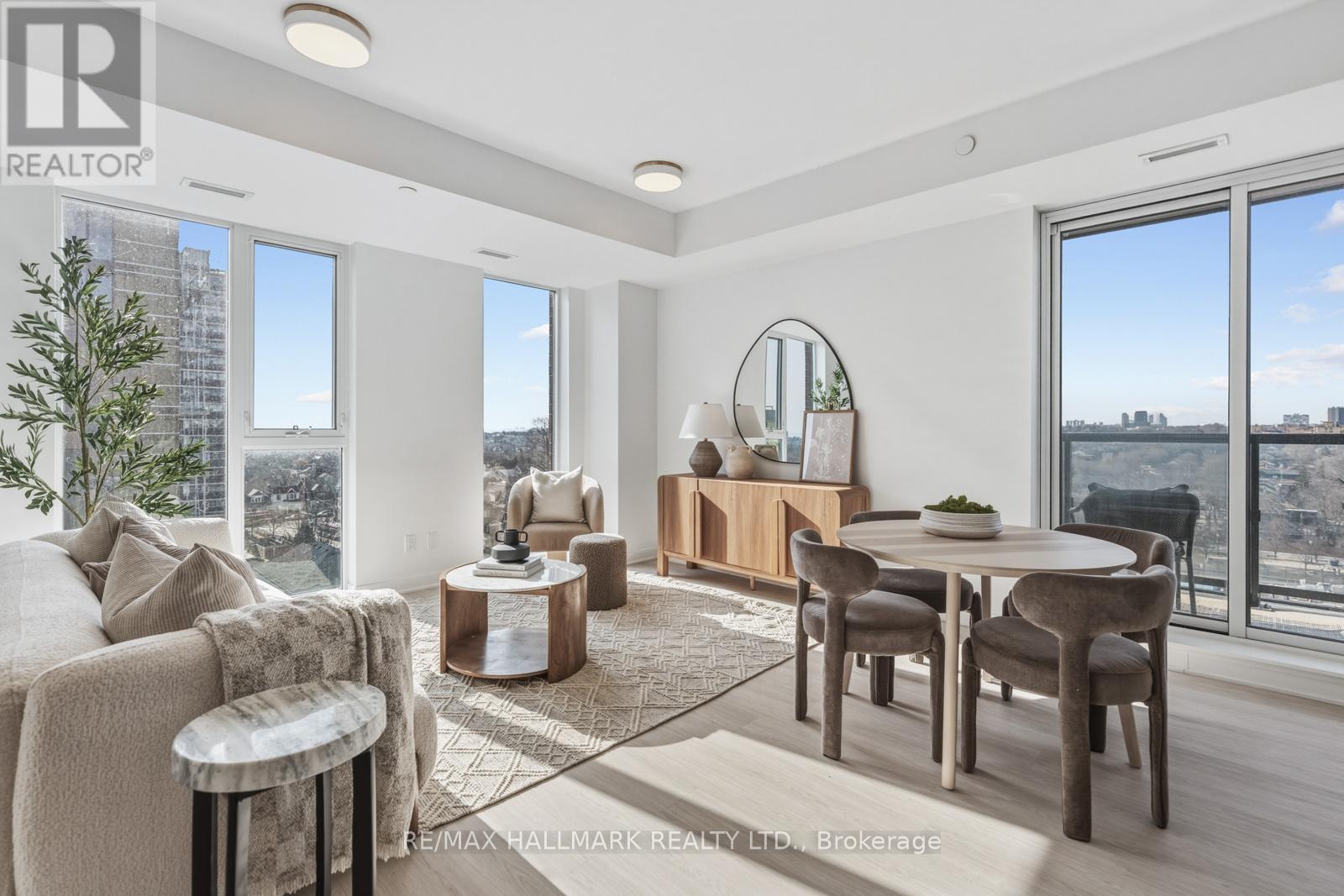 1001 - 185 Alberta Avenue, Toronto, Ontario  M6C 0A5 - Photo 2 - C12977926