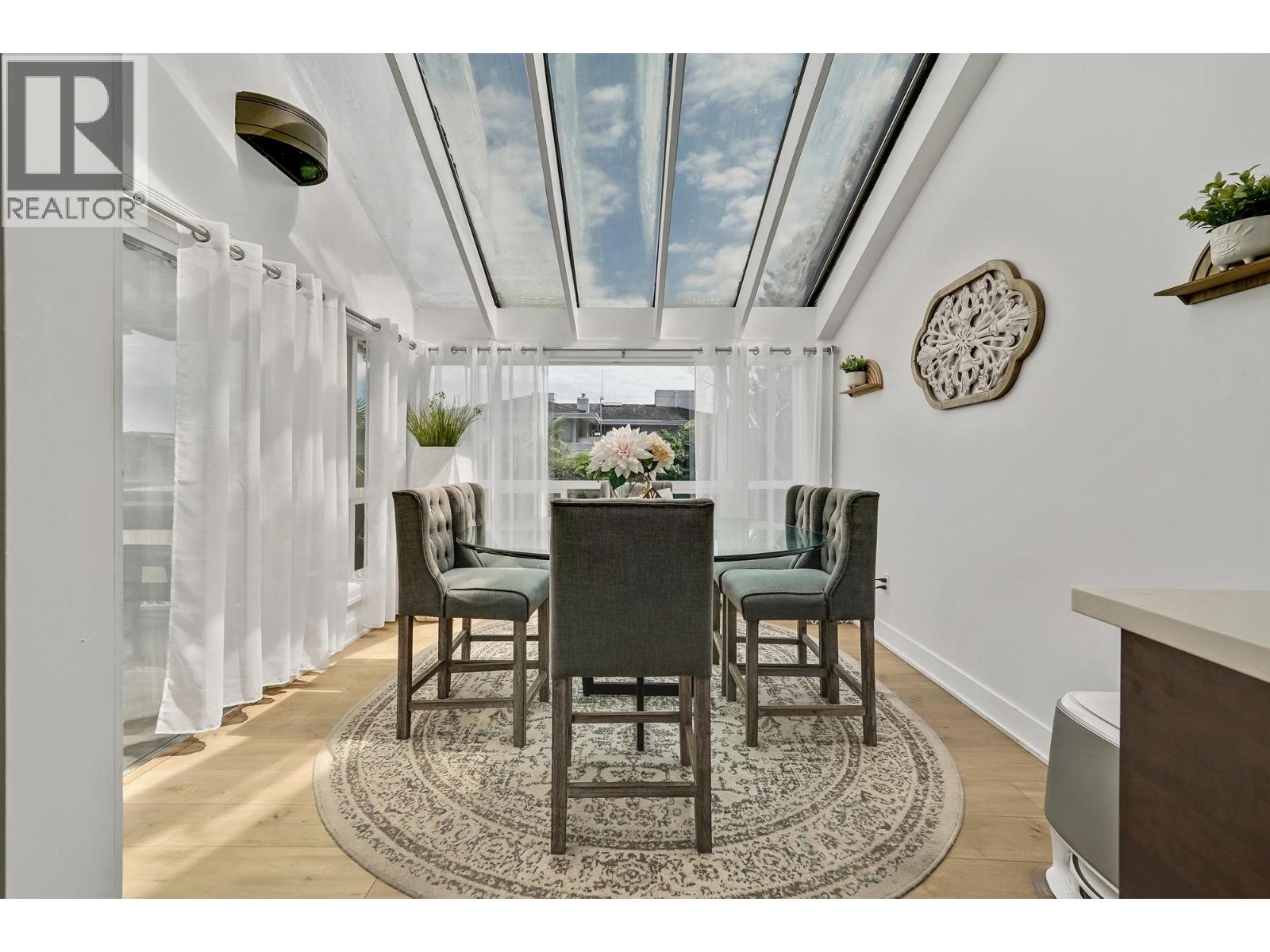 284 54a Street, Delta, British Columbia  V4M 3J3 - Photo 10 - R3091954