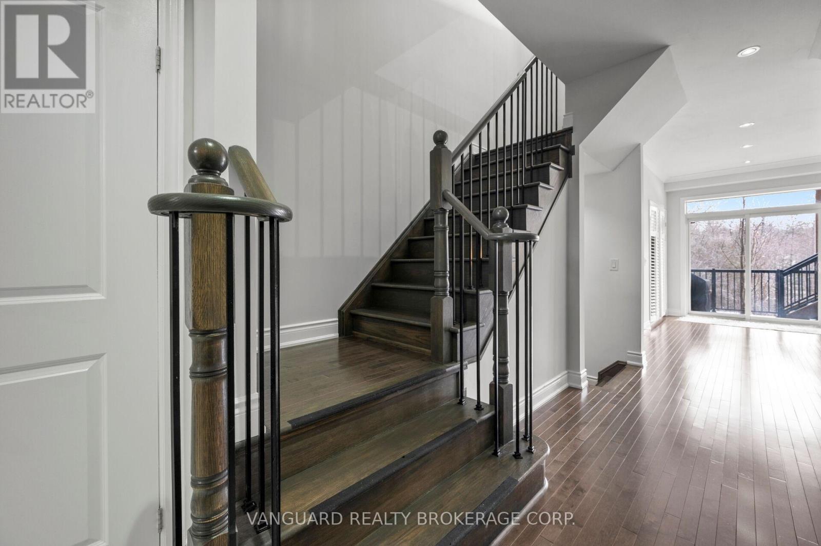 8331 Islington Avenue, Vaughan, Ontario  L4L 1X1 - Photo 12 - N12978314