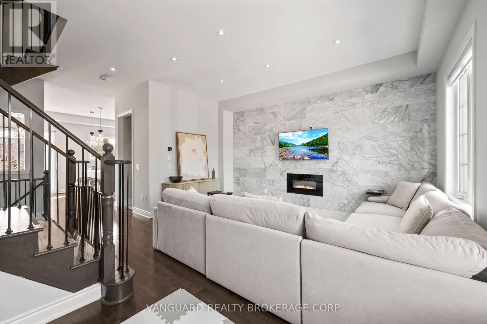 8331 Islington Avenue, Vaughan, Ontario  L4L 1X1 - Photo 14 - N12978314