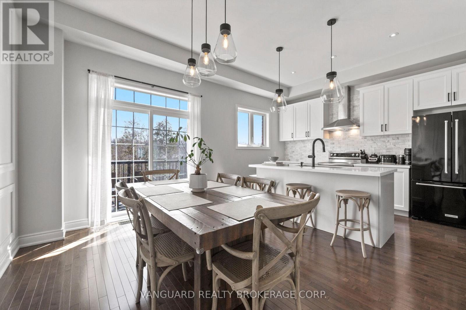 8331 Islington Avenue, Vaughan, Ontario  L4L 1X1 - Photo 18 - N12978314