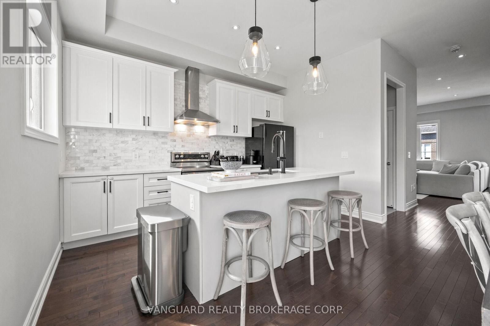 8331 Islington Avenue, Vaughan, Ontario  L4L 1X1 - Photo 20 - N12978314