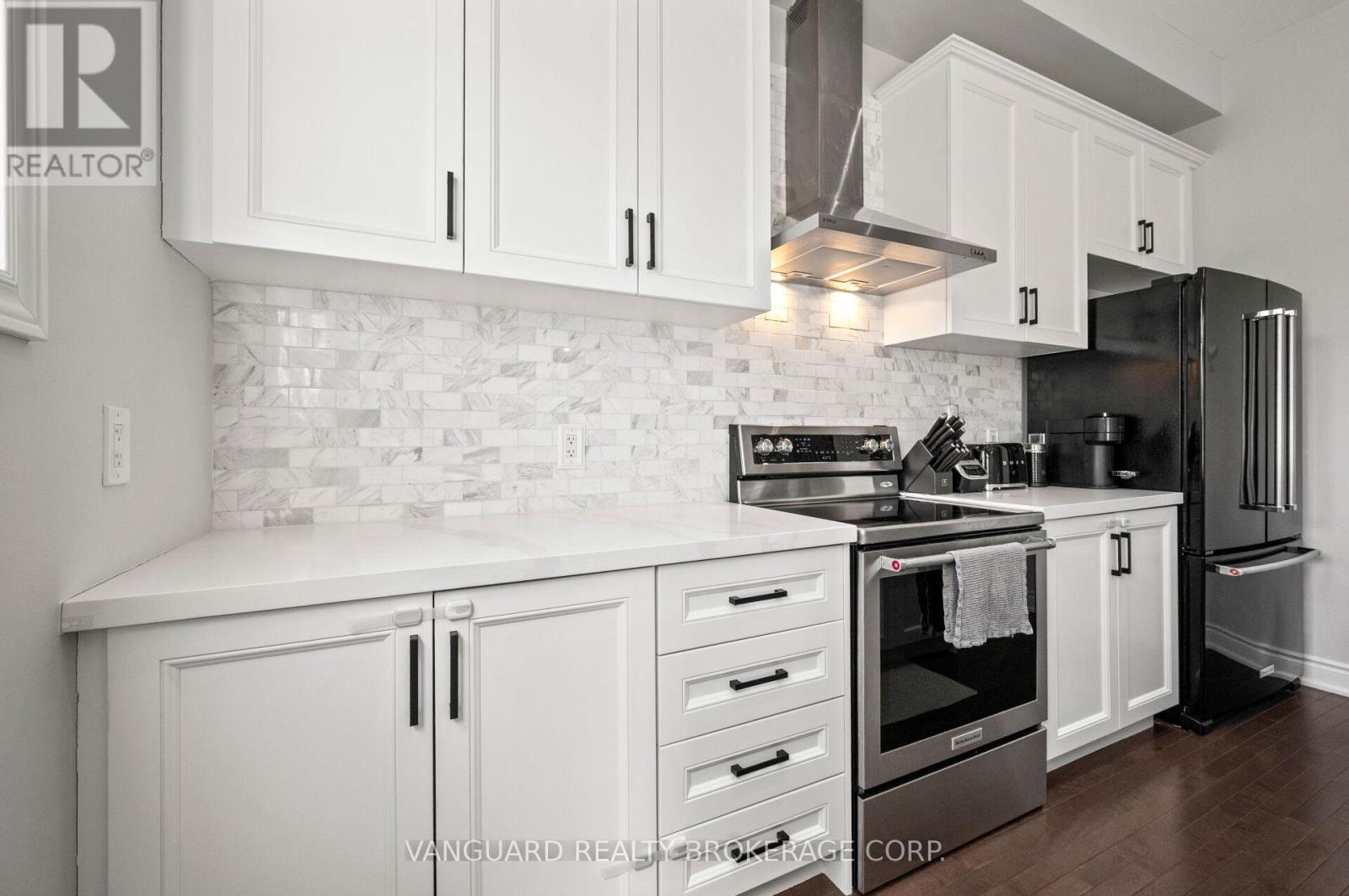 8331 Islington Avenue, Vaughan, Ontario  L4L 1X1 - Photo 24 - N12978314