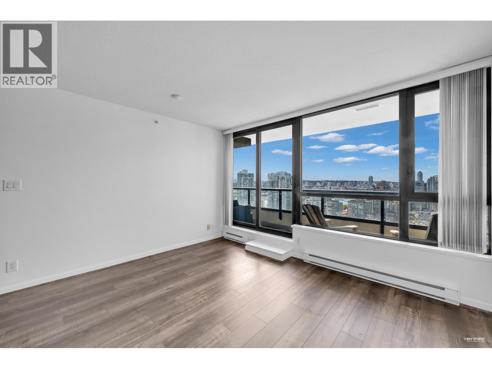 2608 977 Mainland Street, Vancouver, British Columbia  V6B 1T2 - Photo 6 - R3108867