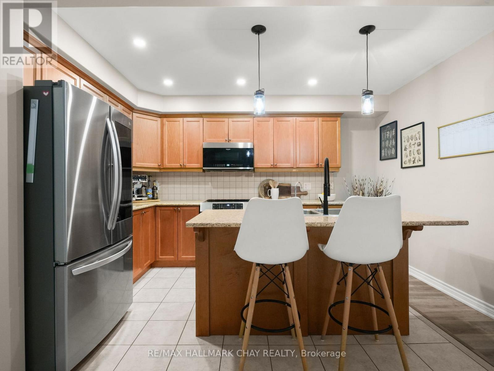 112 Pearl Drive, Orillia, Ontario  L3V 0A7 - Photo 12 - S12978312