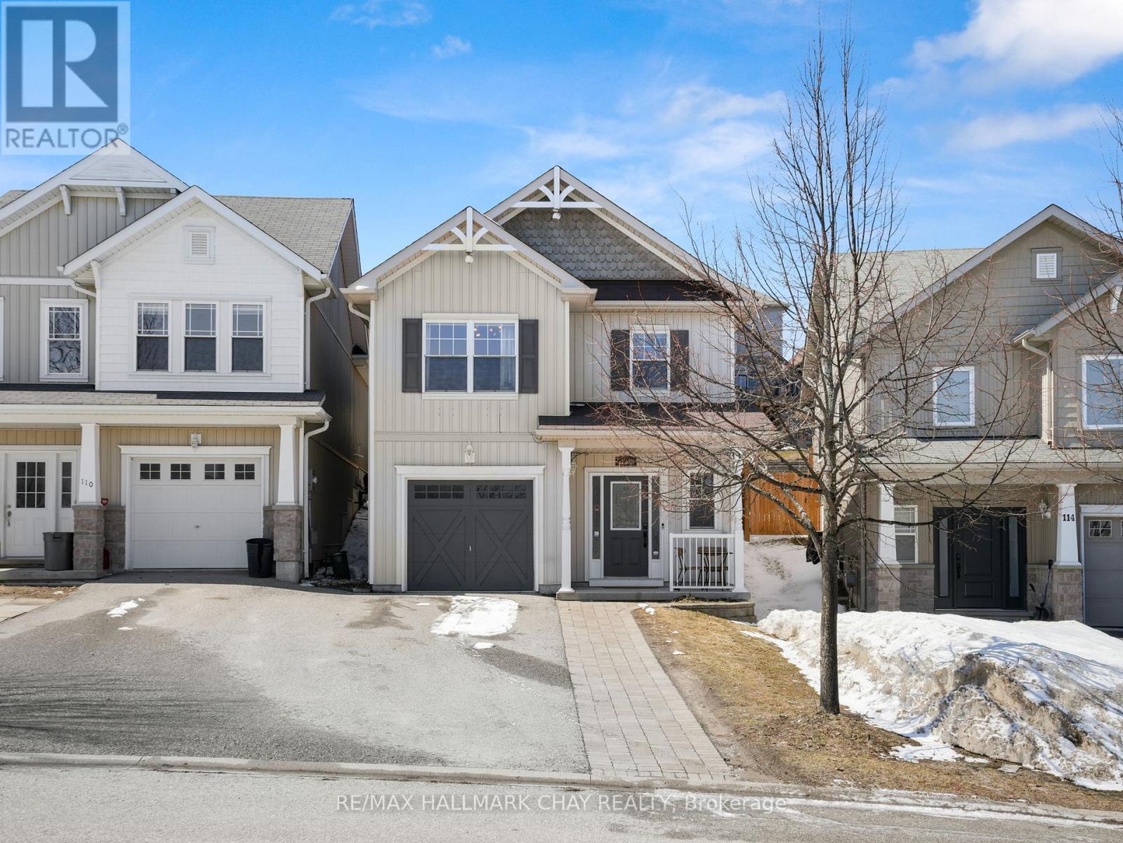 112 Pearl Drive, Orillia, Ontario  L3V 0A7 - Photo 2 - S12978312