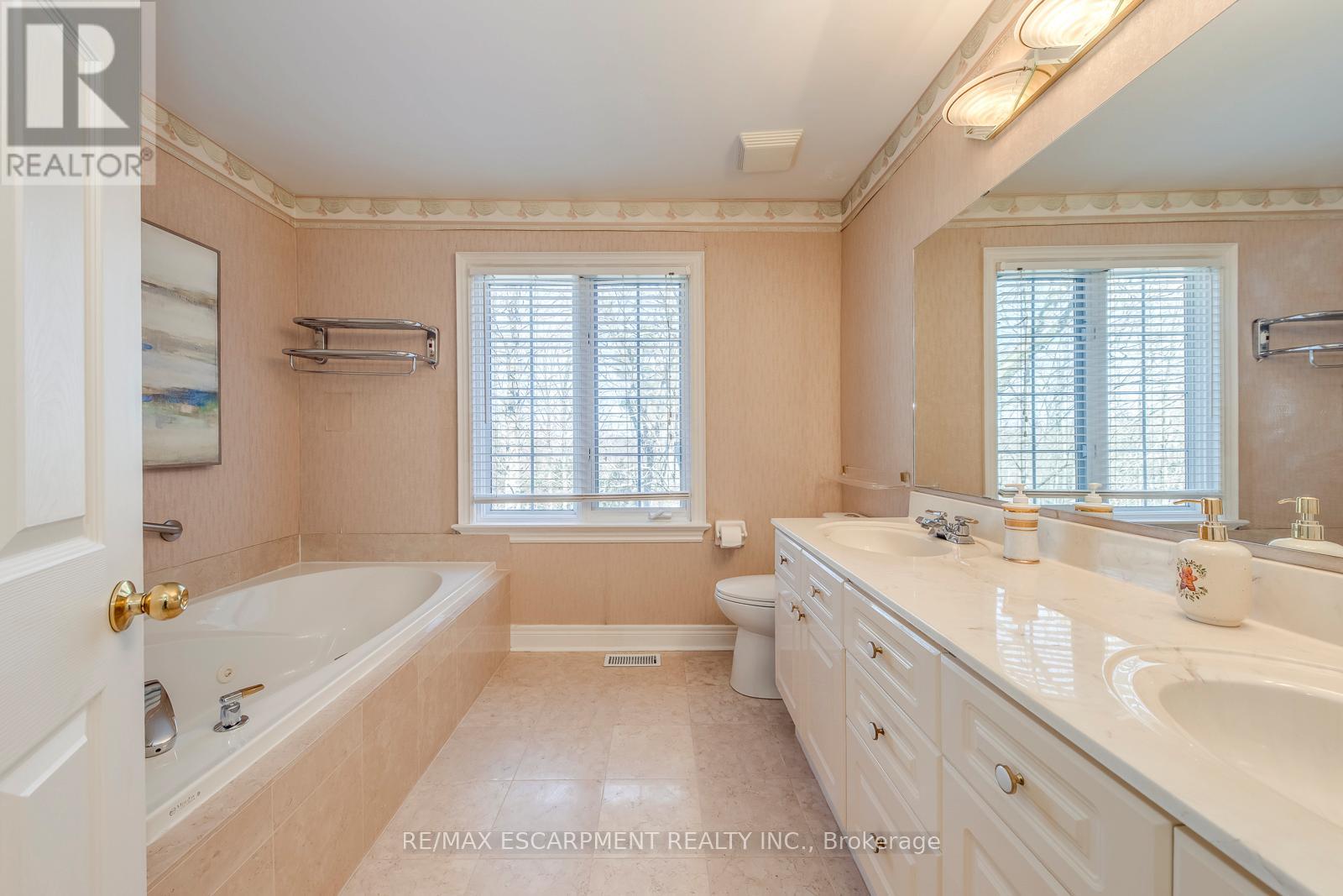 5 - 2303 Hill Ridge Court, Oakville, Ontario  L6M 3N3 - Photo 25 - W12978308