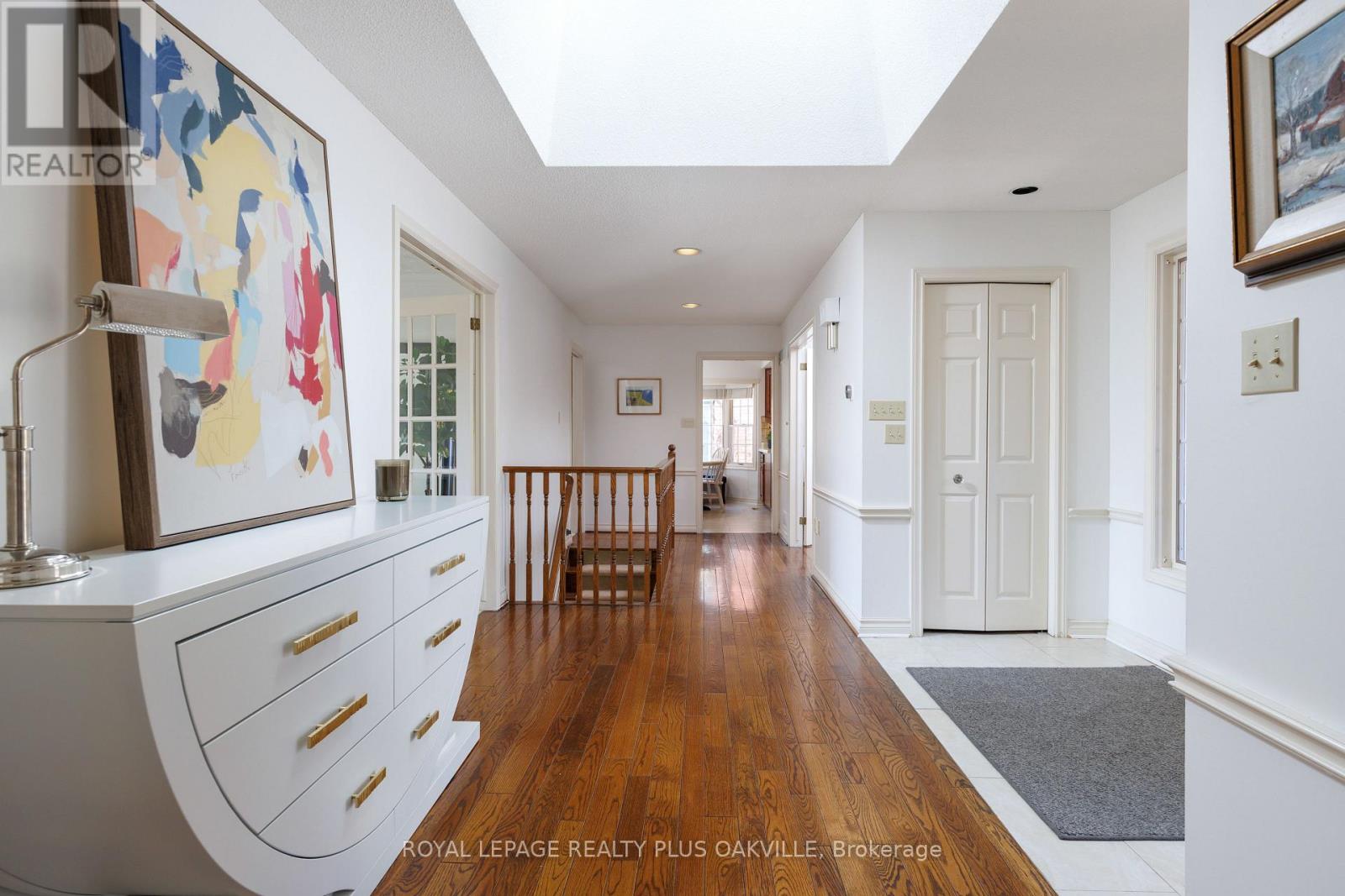 258 Shoreacres Road, Burlington, Ontario  L7L 2H4 - Photo 16 - W12978344