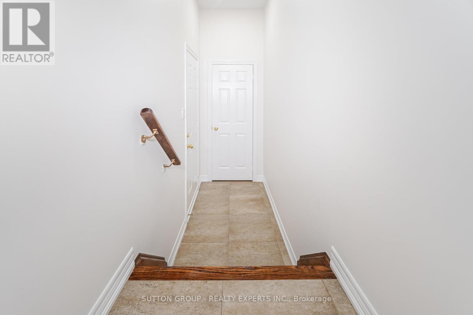 Upper - 5 Freedom Oaks Trail, Brampton, Ontario  L6P 3L1 - Photo 23 - W12978360