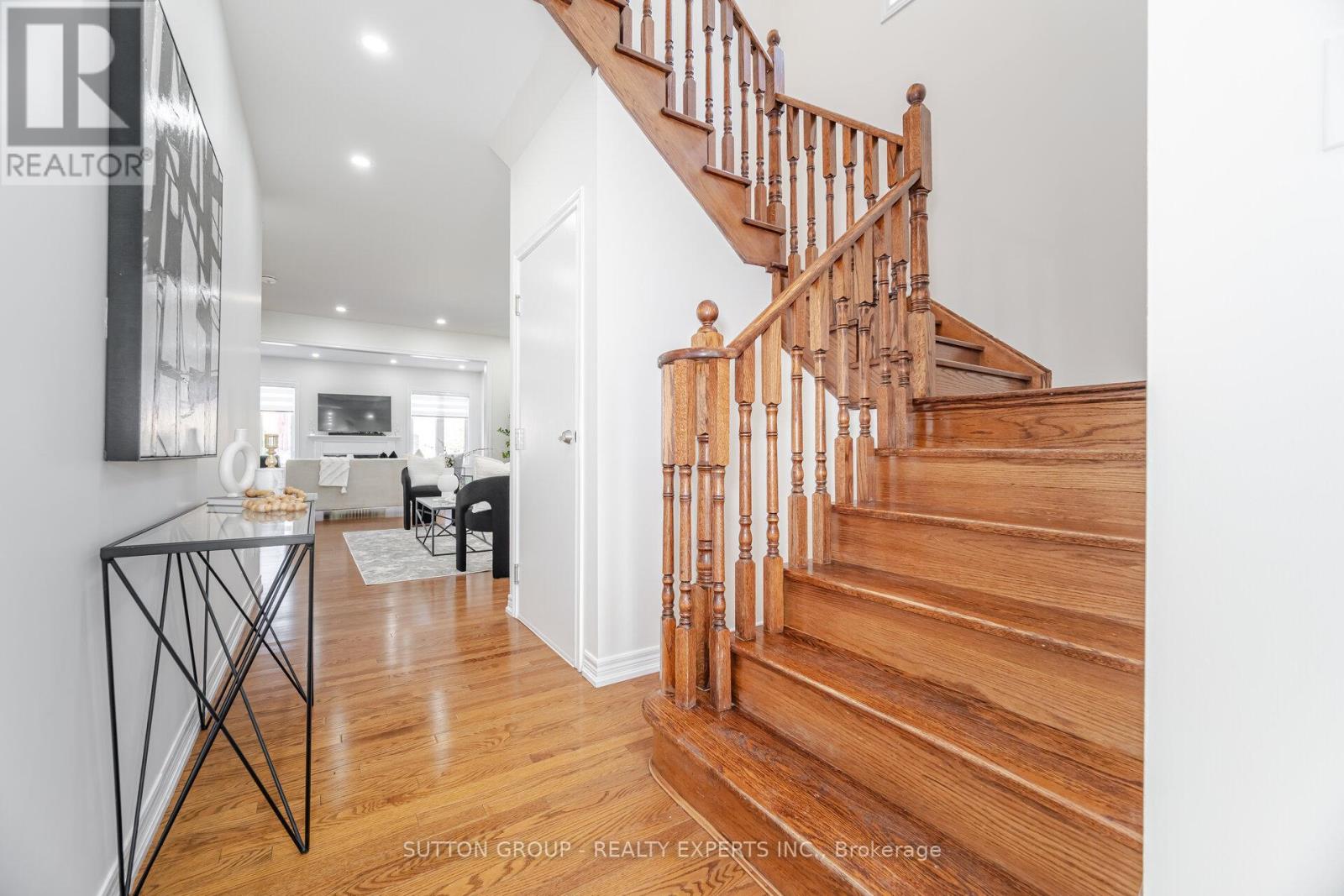 Upper - 5 Freedom Oaks Trail, Brampton, Ontario  L6P 3L1 - Photo 24 - W12978360