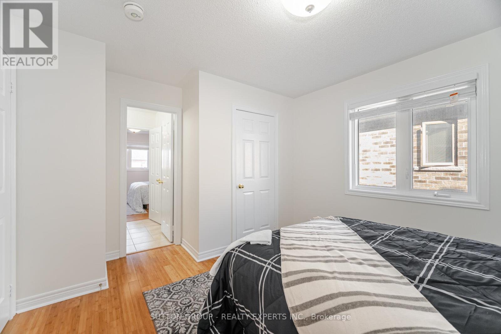 Upper - 5 Freedom Oaks Trail, Brampton, Ontario  L6P 3L1 - Photo 38 - W12978360