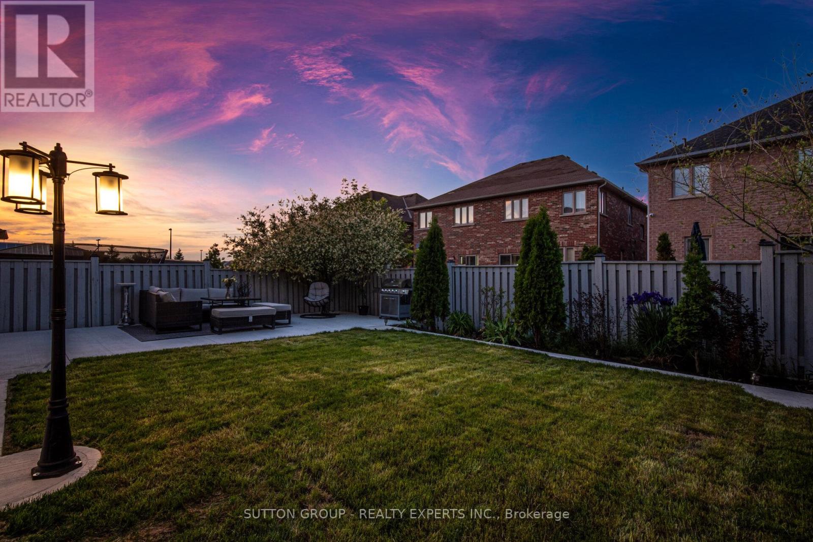 Upper - 5 Freedom Oaks Trail, Brampton, Ontario  L6P 3L1 - Photo 50 - W12978360