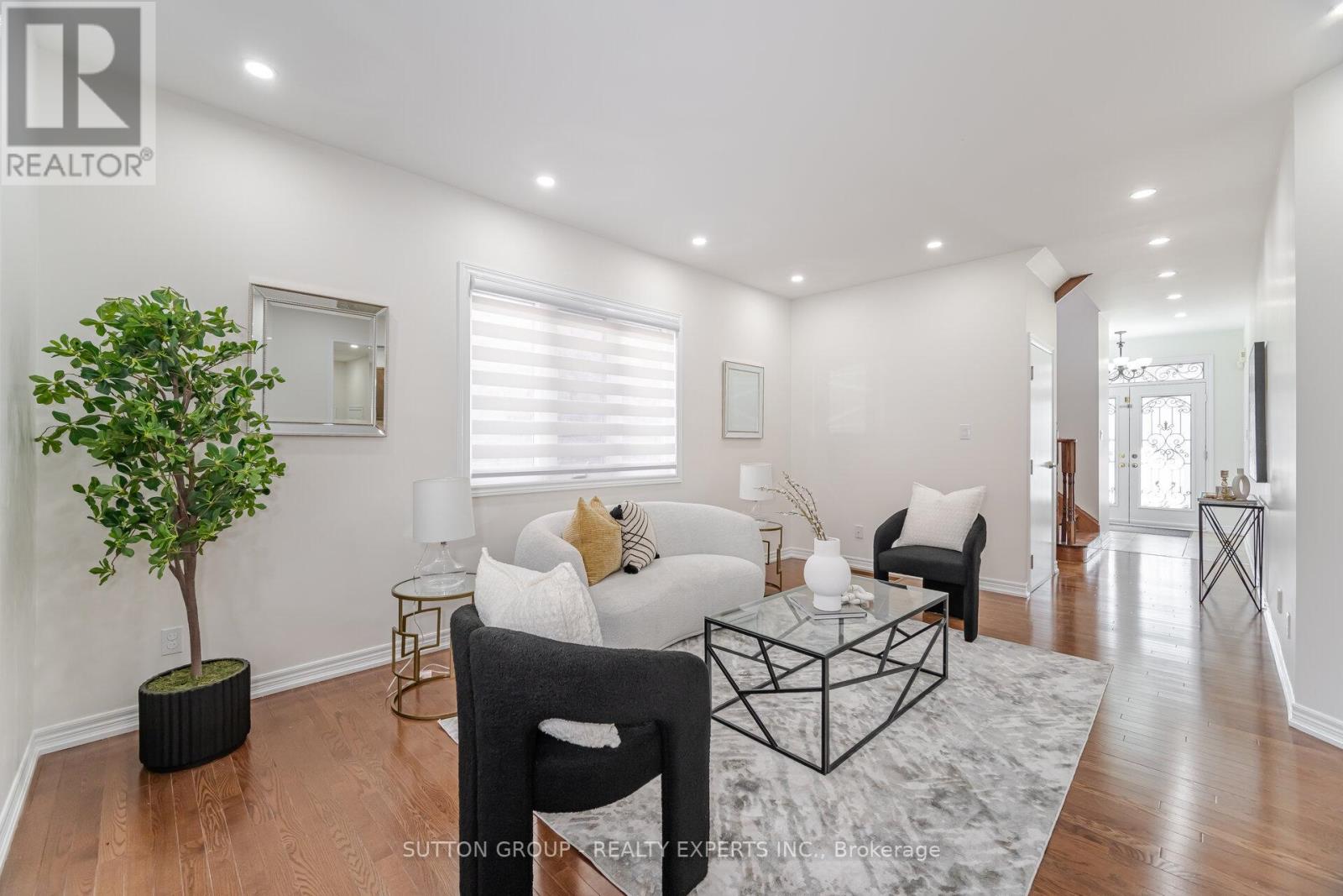 Upper - 5 Freedom Oaks Trail, Brampton, Ontario  L6P 3L1 - Photo 6 - W12978360