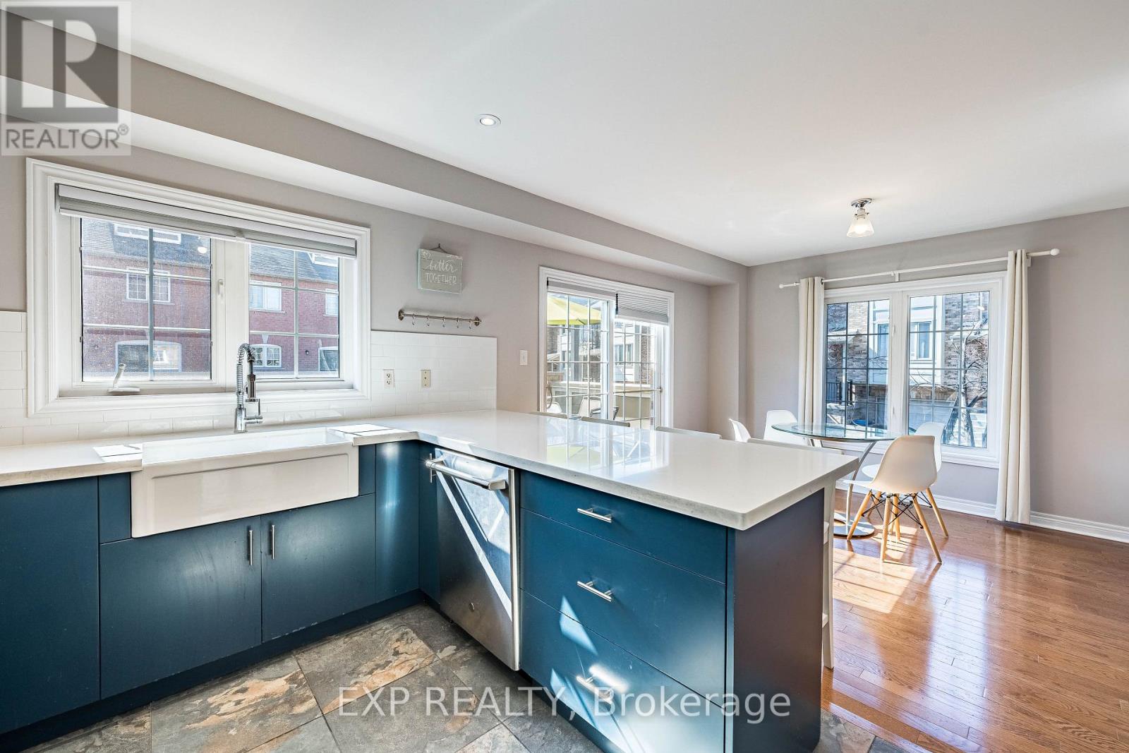 4 - 2360 Britannia Road W, Mississauga, Ontario  L5M 2G7 - Photo 11 - W12978364