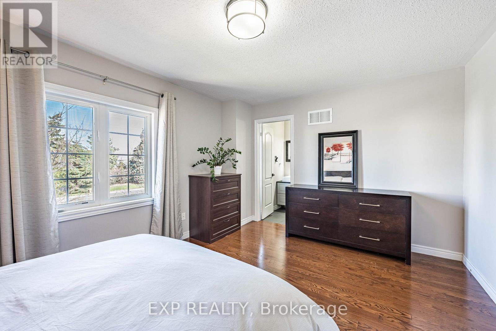 4 - 2360 Britannia Road W, Mississauga, Ontario  L5M 2G7 - Photo 25 - W12978364