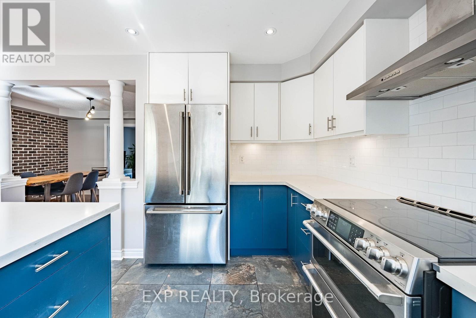 4 - 2360 Britannia Road W, Mississauga, Ontario  L5M 2G7 - Photo 9 - W12978364