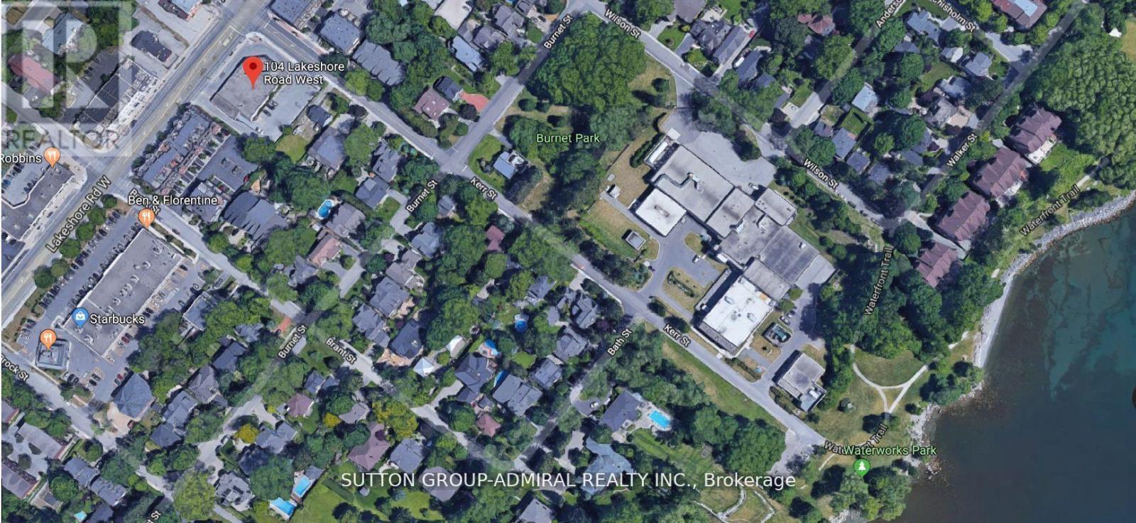 104 Lakeshore Road W, Oakville, Ontario  L6K 1E3 - Photo 2 - W12978382