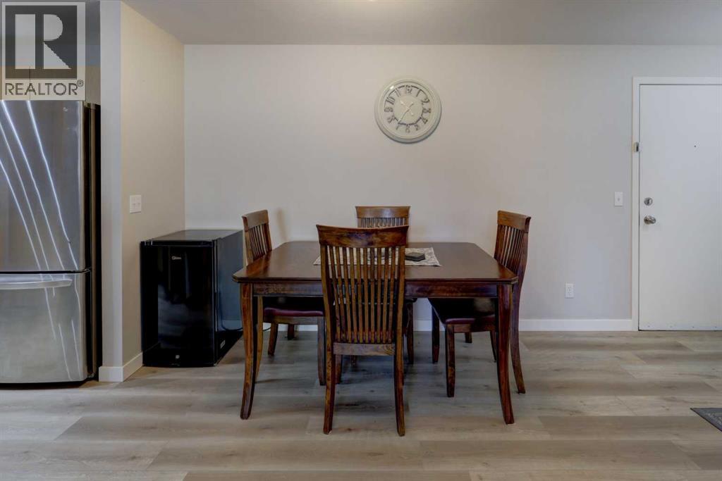 8323, 304 Mackenzie Way Sw, Airdrie, Alberta  T4B 3H8 - Photo 11 - A2300460