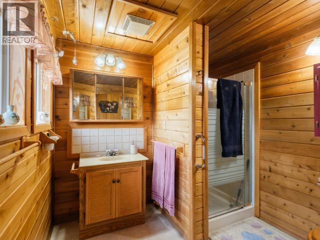 16 Deadend Road, Whitehorse South, Yukon  Y0B 1T0 - Photo 28 - 17164