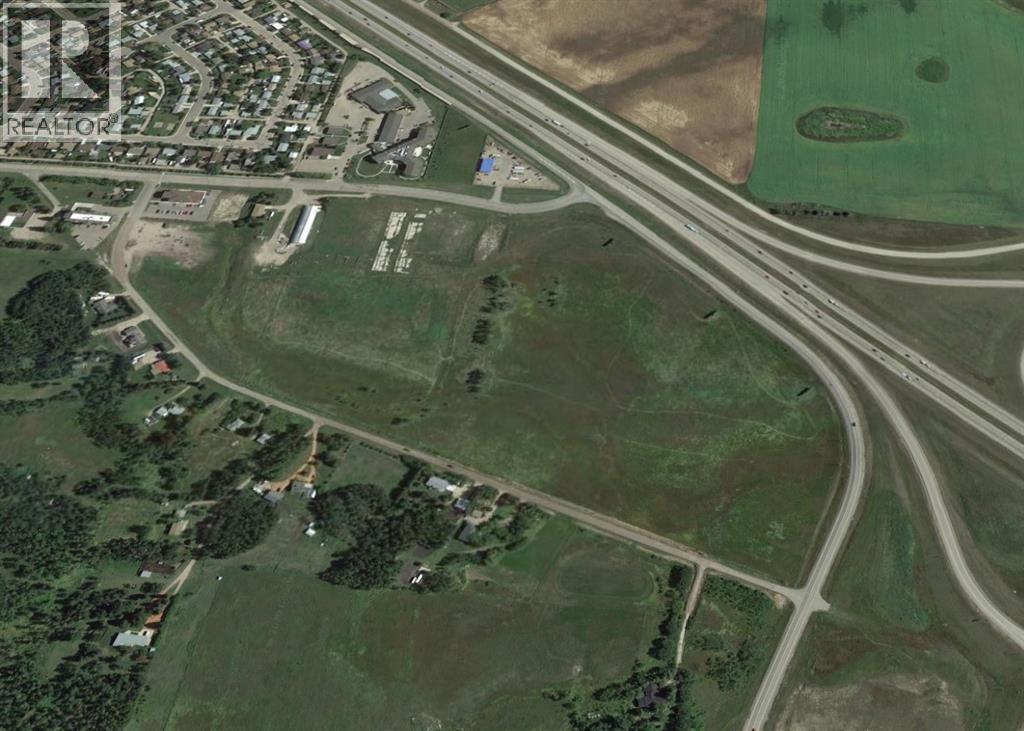 5601 Woodland Road, Innisfail, Alberta  T4G 1E3 - Photo 12 - A2284882