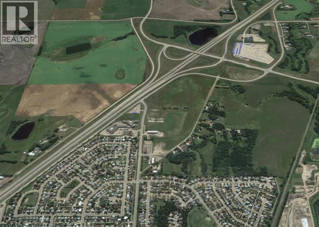 5601 Woodland Road, Innisfail, Alberta  T4G 1E3 - Photo 11 - A2284882