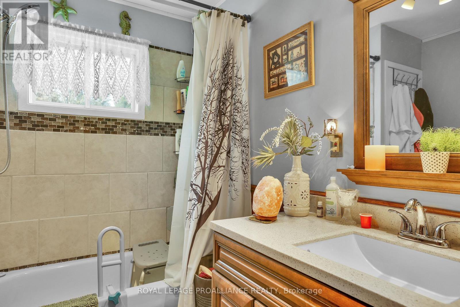 679 Upper Turriff Road, Bancroft, Ontario  K0L 2L0 - Photo 17 - X12978550