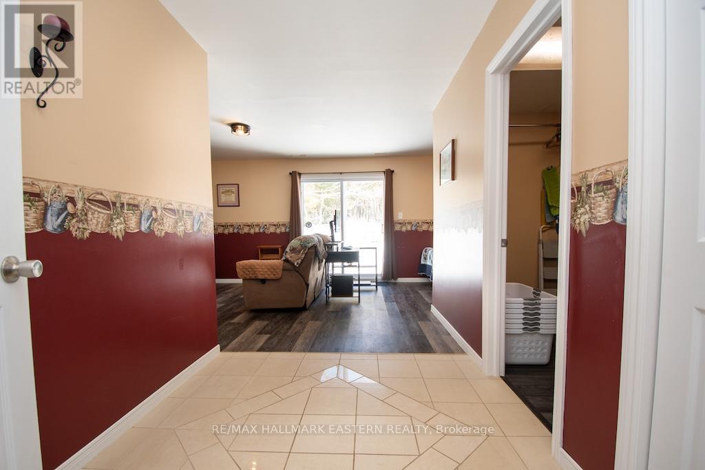 1079 Rock Road, Douro-Dummer, Ontario  K0L 3A0 - Photo 27 - X12978708