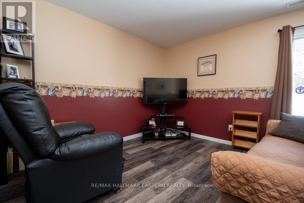 1079 Rock Road, Douro-Dummer, Ontario  K0L 3A0 - Photo 28 - X12978708