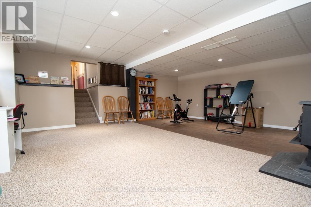 1079 Rock Road, Douro-Dummer, Ontario  K0L 3A0 - Photo 35 - X12978708