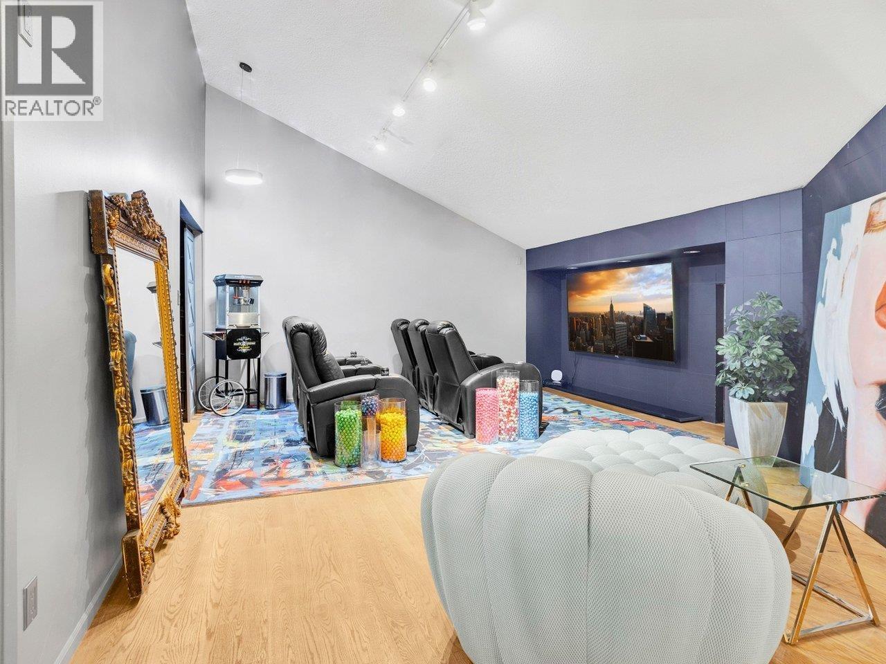 1306 33 Chesterfield Place, North Vancouver, British Columbia  V7M 3K4 - Photo 21 - R3108905