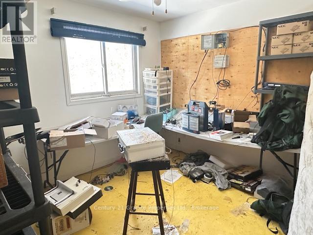 30 Pineridge Drive, Mcdougall, Ontario  P2A 2W9 - Photo 8 - X12978432