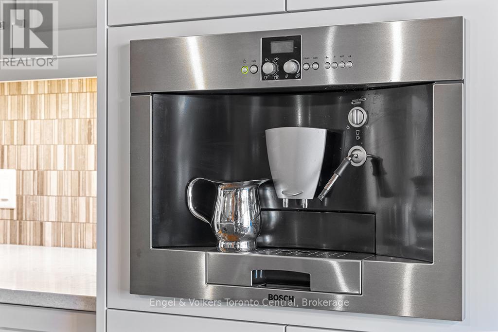 54 William Street, Northern Bruce Peninsula, Ontario  N0H 1W0 - Photo 13 - X12978438