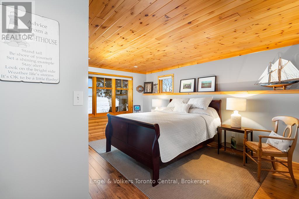 54 William Street, Northern Bruce Peninsula, Ontario  N0H 1W0 - Photo 27 - X12978438