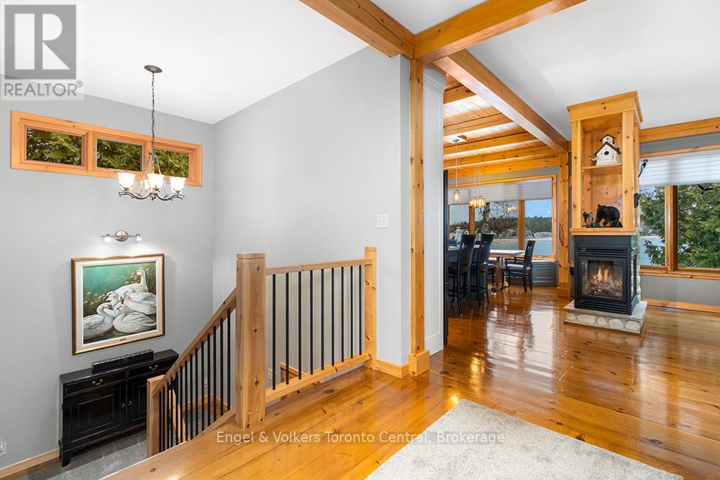 54 William Street, Northern Bruce Peninsula, Ontario  N0H 1W0 - Photo 9 - X12978438