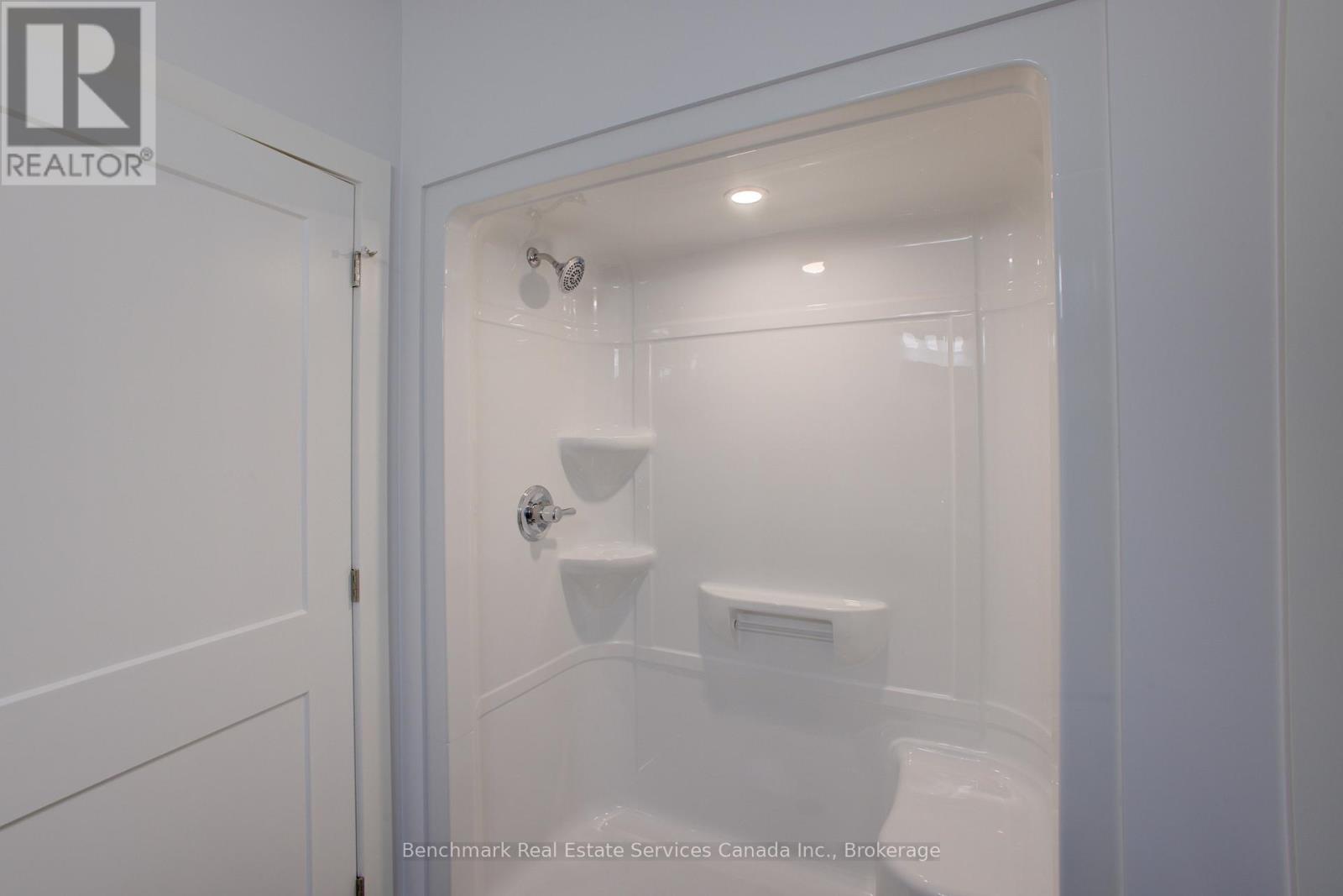 62 Cavalier Crescent, Huron-Kinloss, Ontario N0G 2R0 - Photo 13 - X12978454