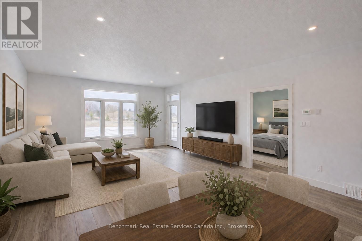 62 Cavalier Crescent, Huron-Kinloss, Ontario N0G 2R0 - Photo 5 - X12978454