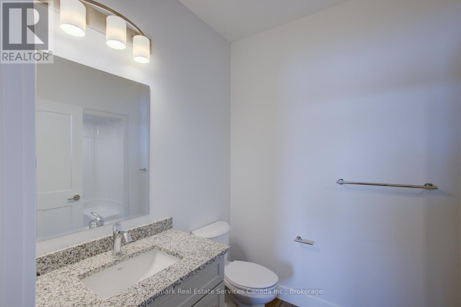 62 Cavalier Crescent, Huron-Kinloss, Ontario N0G 2R0 - Photo 9 - X12978454