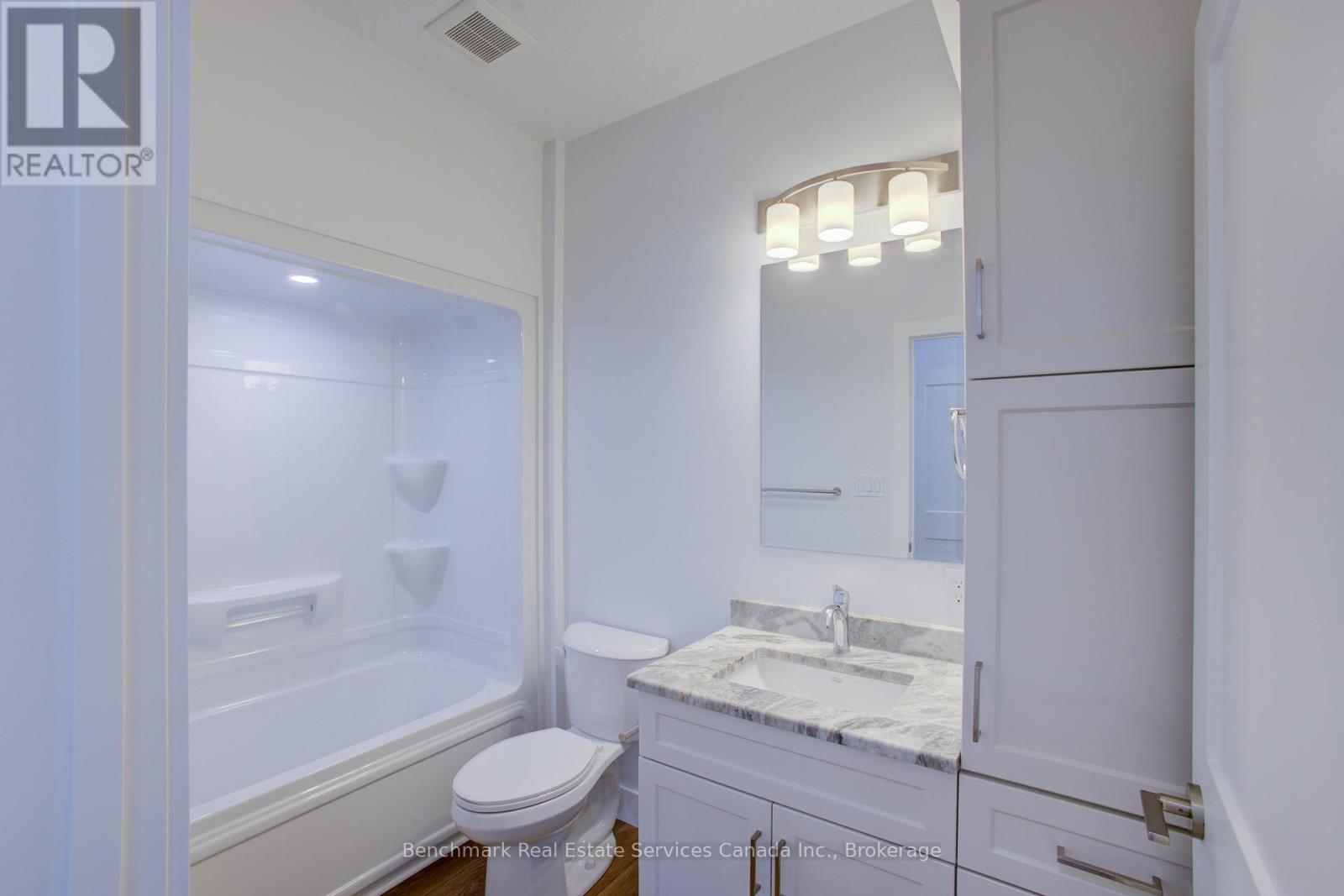 64 Cavalier Crescent, Huron-Kinloss, Ontario N0G 2R0 - Photo 3 - X12978458