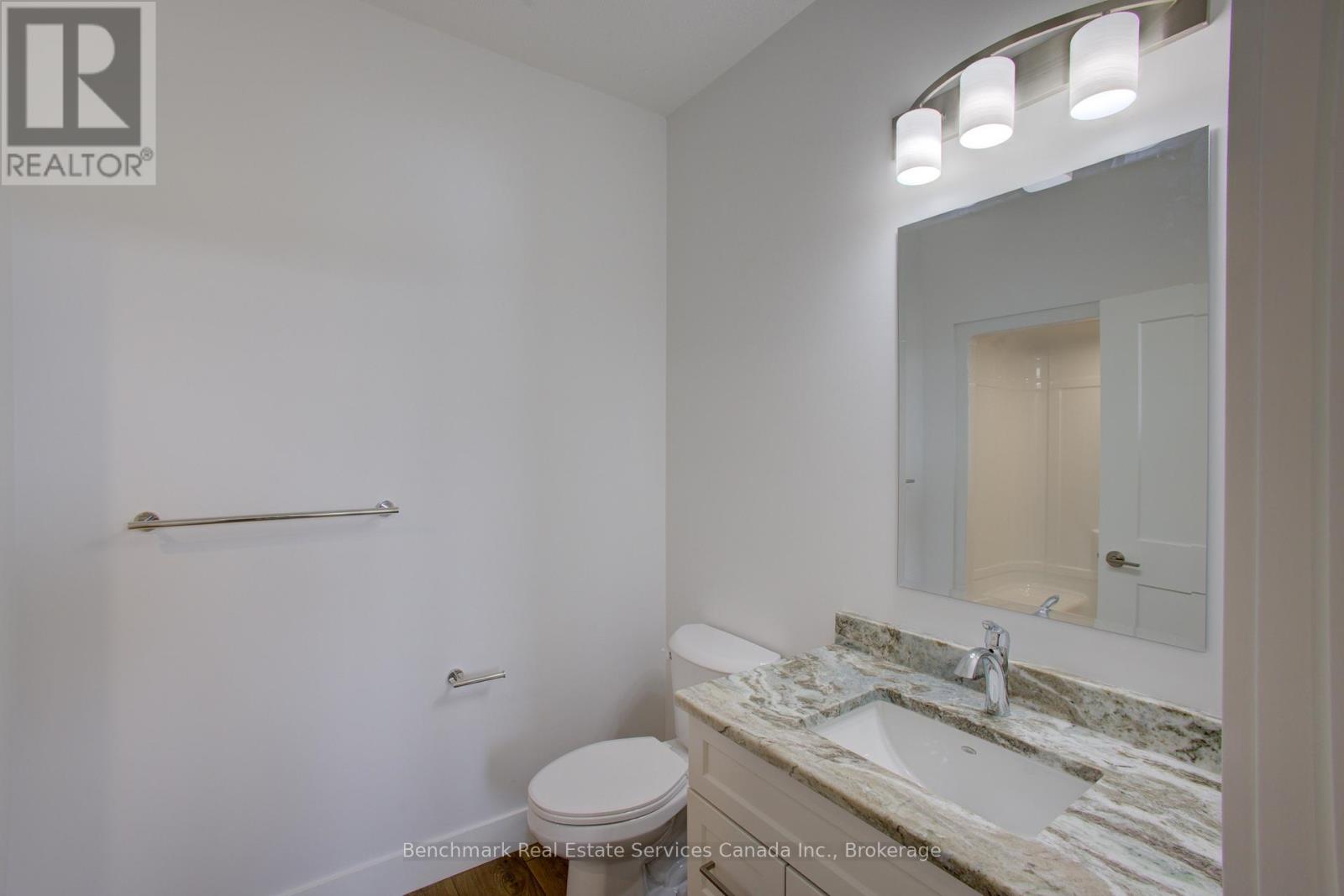 64 Cavalier Crescent, Huron-Kinloss, Ontario N0G 2R0 - Photo 9 - X12978458