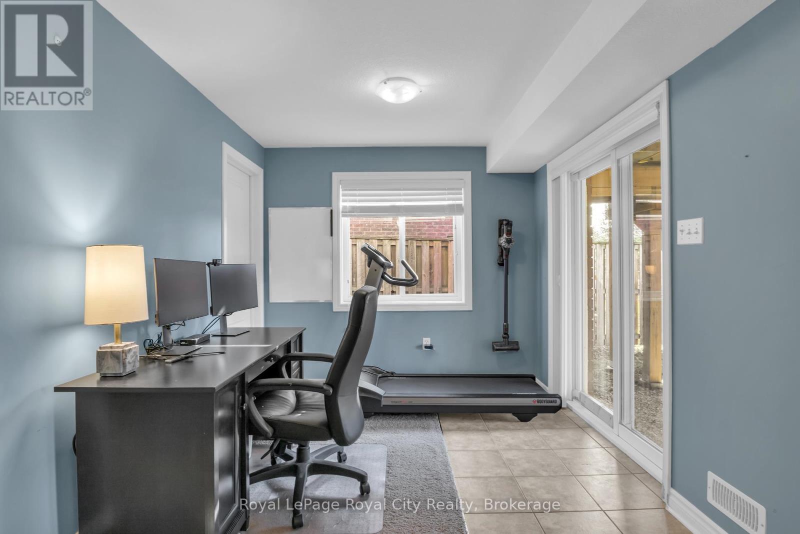 71 Vaughan Street, Guelph, Ontario  N1G 0B3 - Photo 27 - X12978492