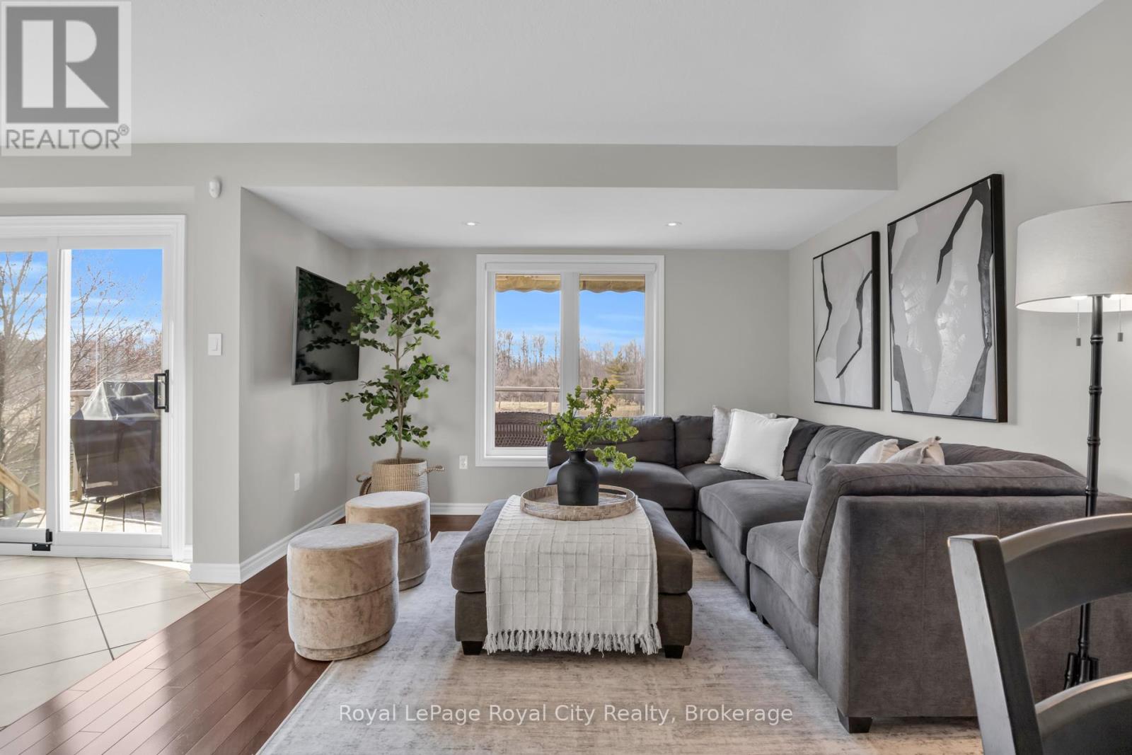 71 Vaughan Street, Guelph, Ontario  N1G 0B3 - Photo 5 - X12978492